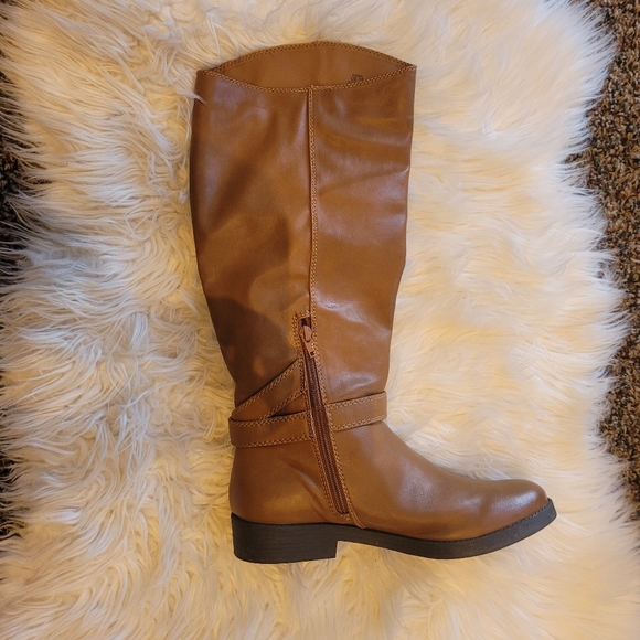 NEW JustFab Knee Boots PRICE IS FIRM - Picture 2 of 5